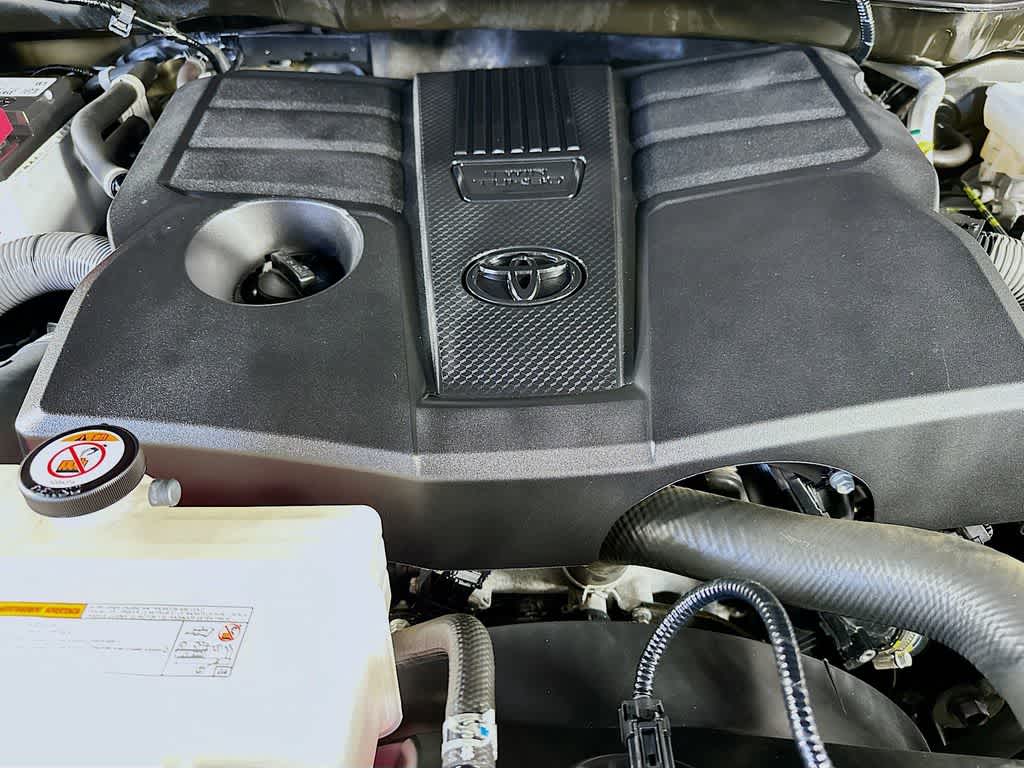 Thumbnail: 2023 Toyota Tundra - 9