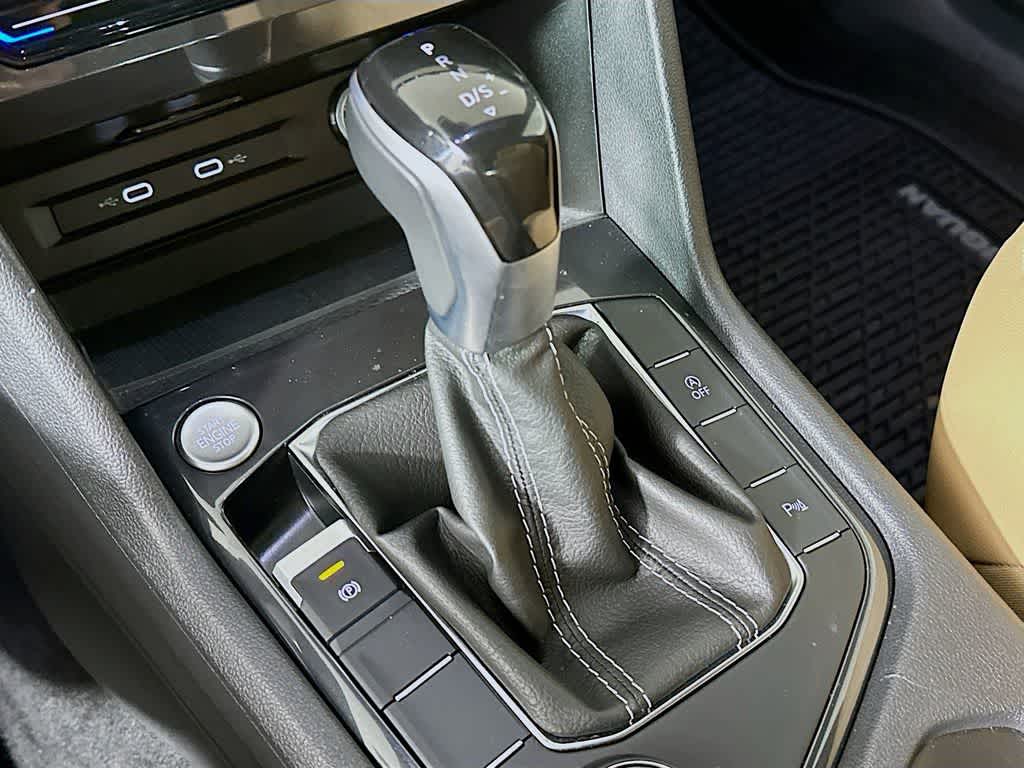 Thumbnail: 2024 Volkswagen Tiguan - 19