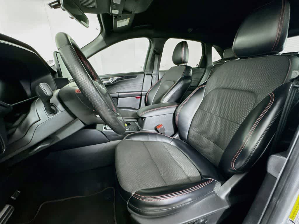 Thumbnail: 2023 Ford Escape - 12