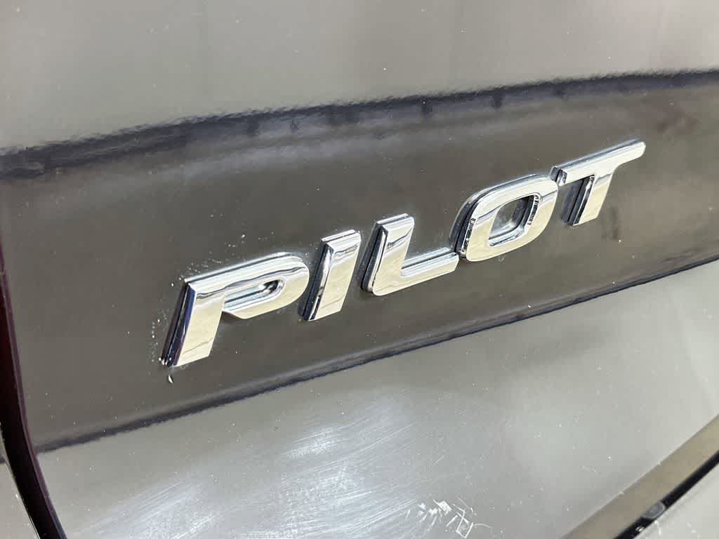 Thumbnail: 2016 Honda Pilot - 7