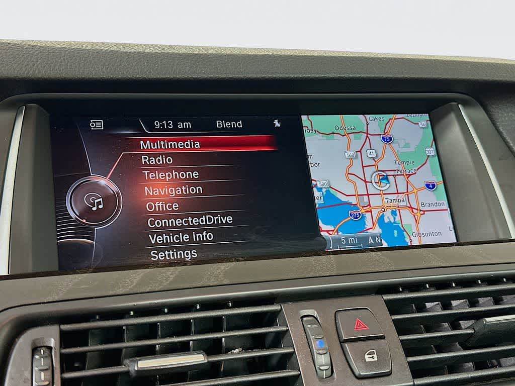 Thumbnail: 2016 BMW 5 Series - 17