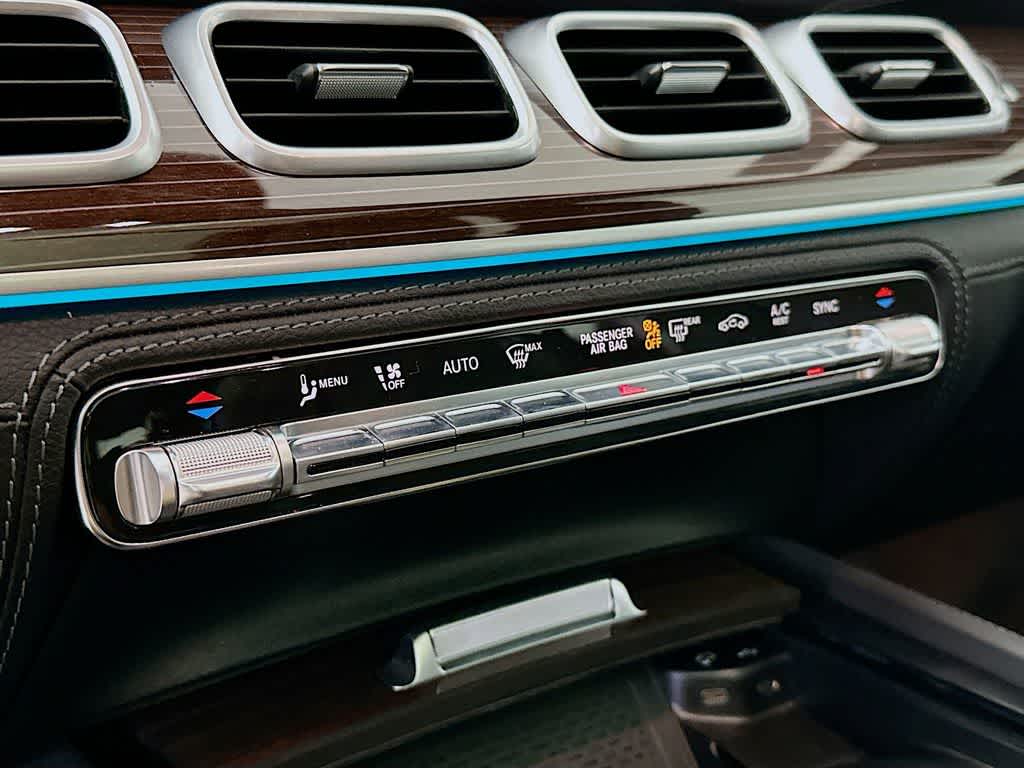 Thumbnail: 2023 Mercedes-Benz GLS - 18