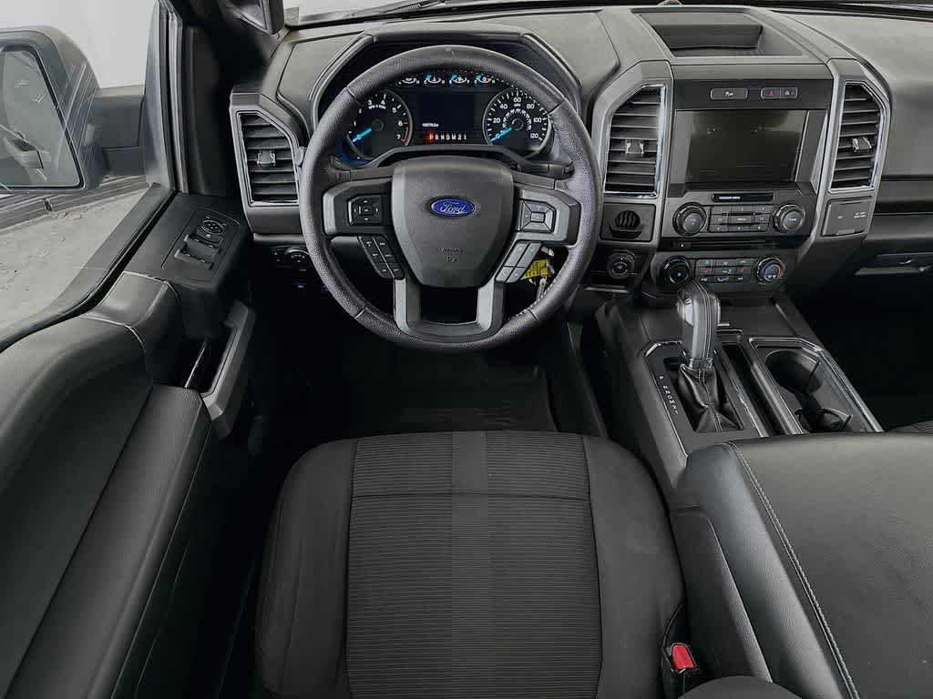 Thumbnail: 2016 Ford F-150 - 10