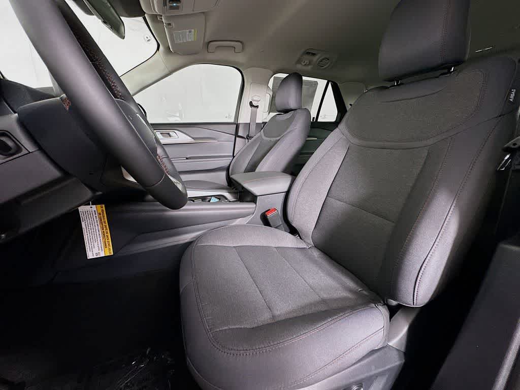 Thumbnail: 2026 Ford Explorer - 12