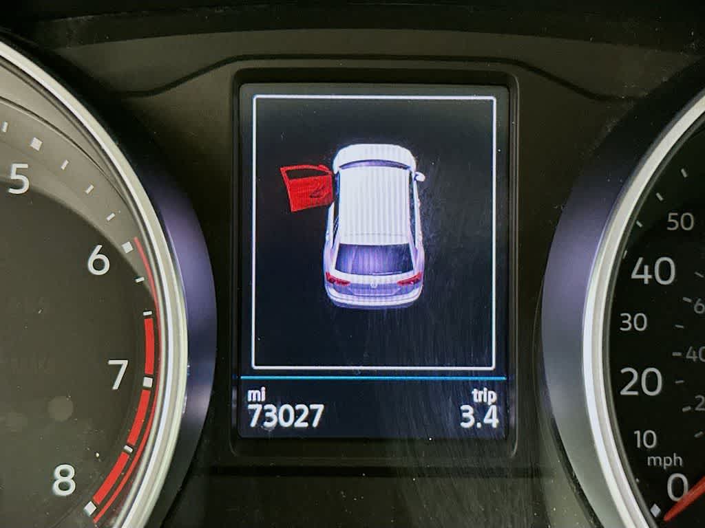 Thumbnail: 2021 Volkswagen Tiguan - 20