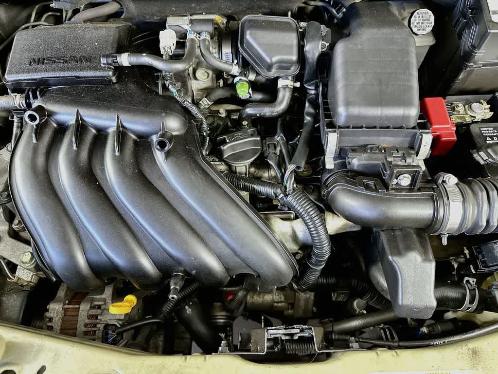 Thumbnail: 2015 Nissan Versa - 9