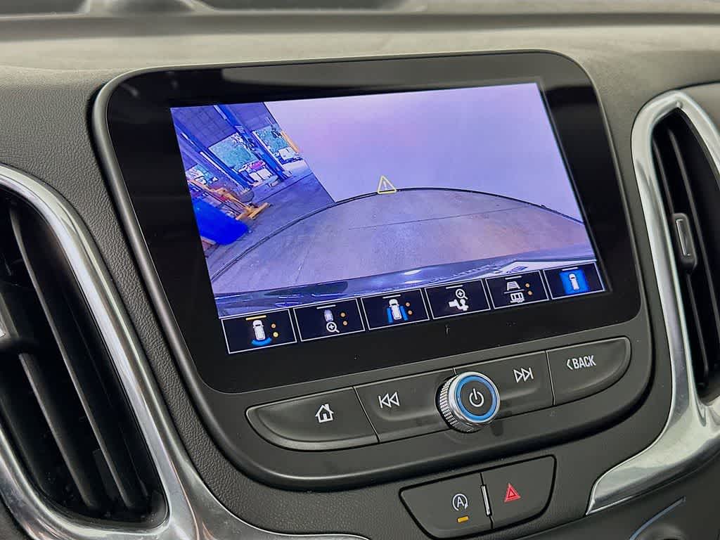 Thumbnail: 2022 Chevrolet Equinox - 27
