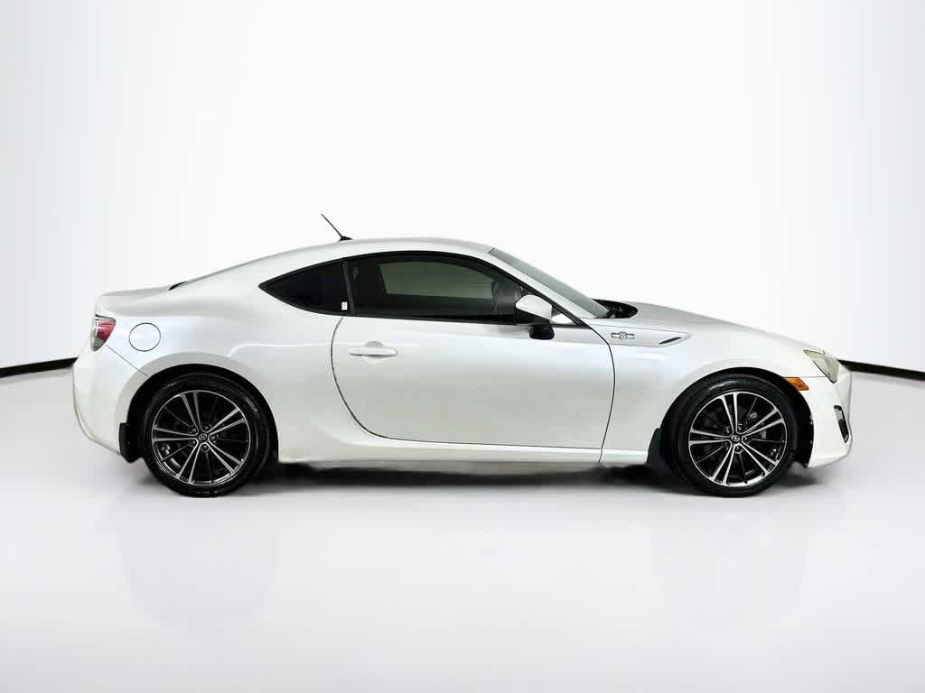 Thumbnail: 2013 Scion FR-S - 24