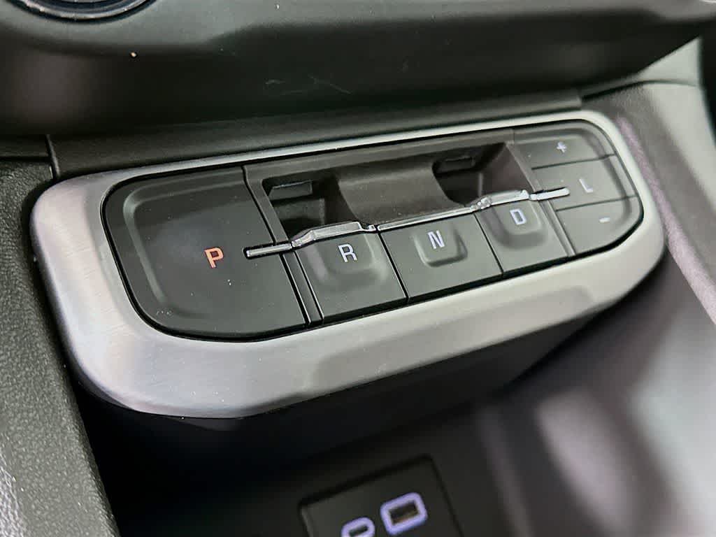 Thumbnail: 2023 GMC Acadia - 19