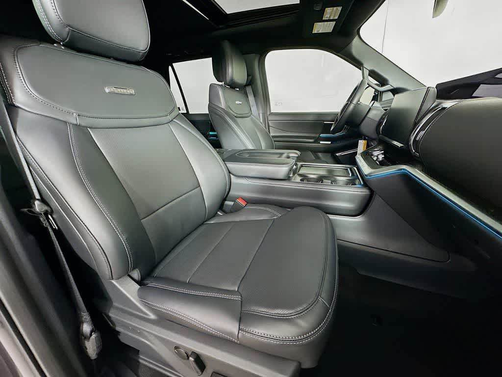 Thumbnail: 2026 Ford Expedition - 15