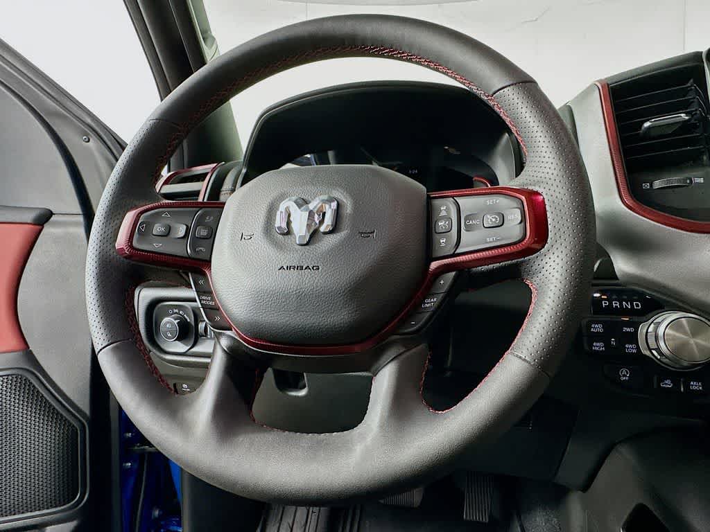 Thumbnail: 2025 RAM 1500 - 15