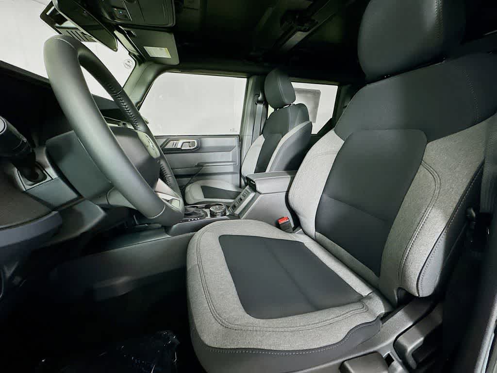 Thumbnail: 2025 Ford Bronco - 12