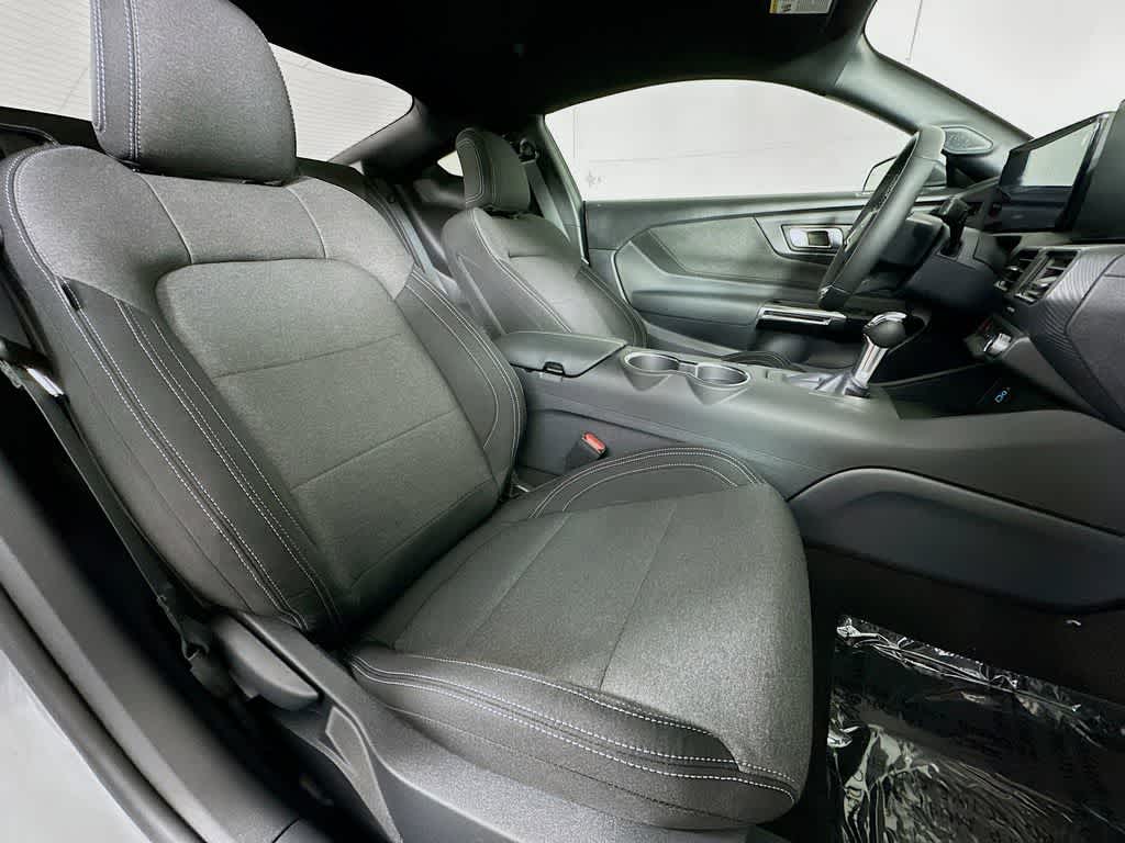 Thumbnail: 2026 Ford Mustang - 13