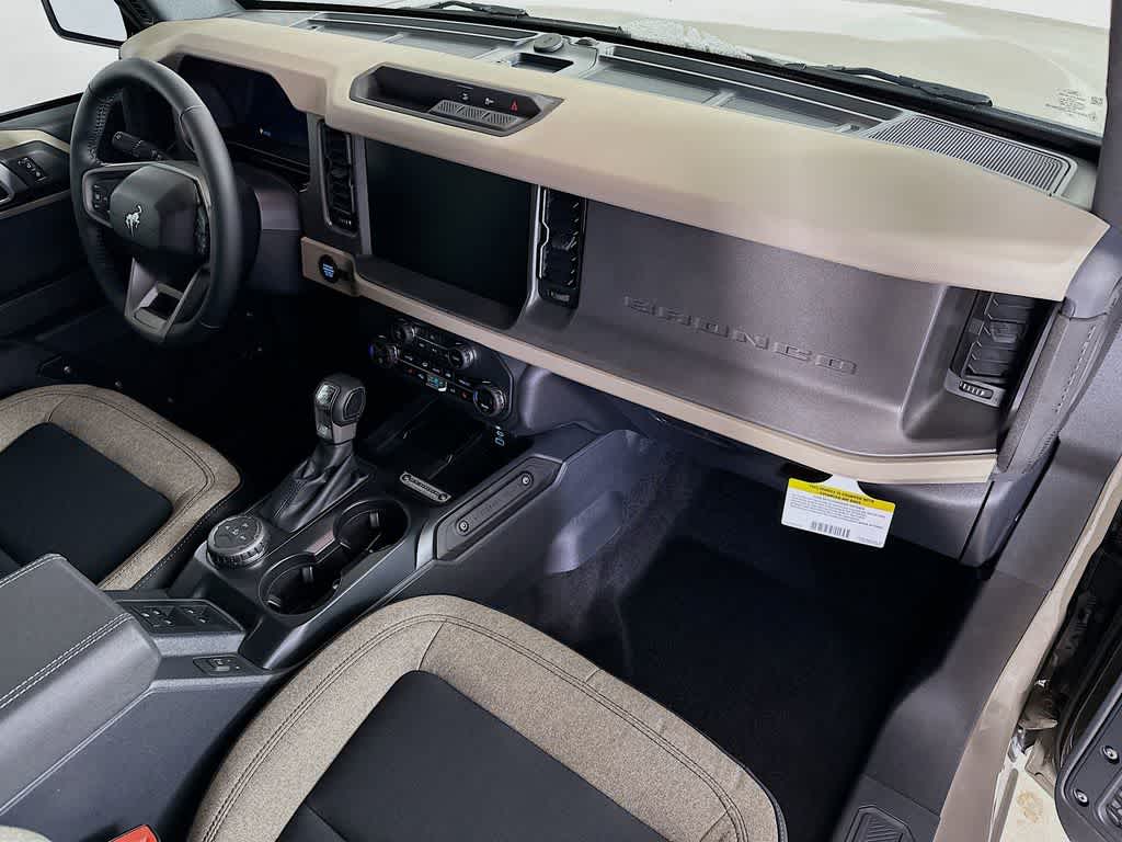 Thumbnail: 2025 Ford Bronco - 32