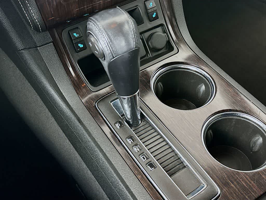 Thumbnail: 2017 Chevrolet Traverse - 19