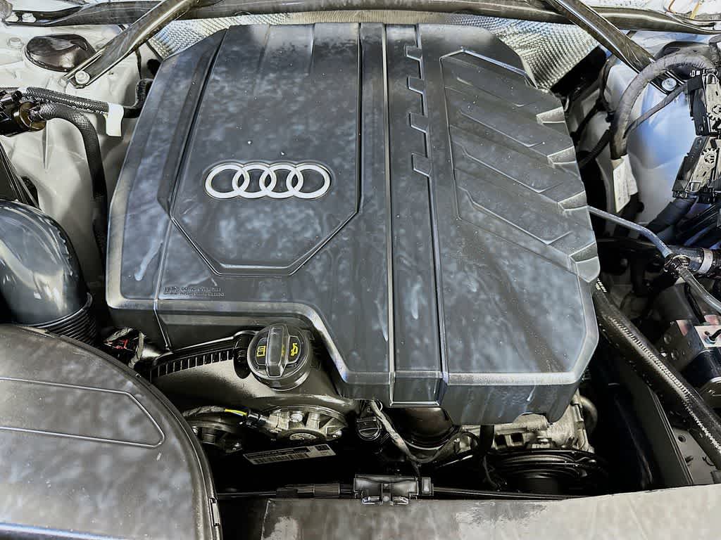 Thumbnail: 2023 Audi Q5 - 9