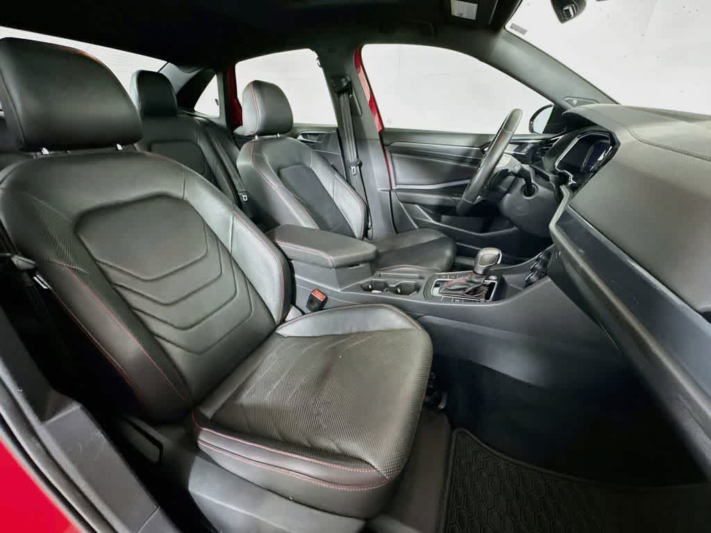 Thumbnail: 2021 Volkswagen Jetta - 14