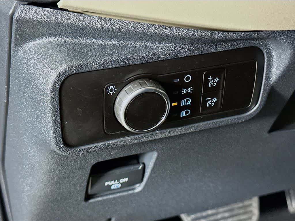 Thumbnail: 2025 Ford Bronco - 27