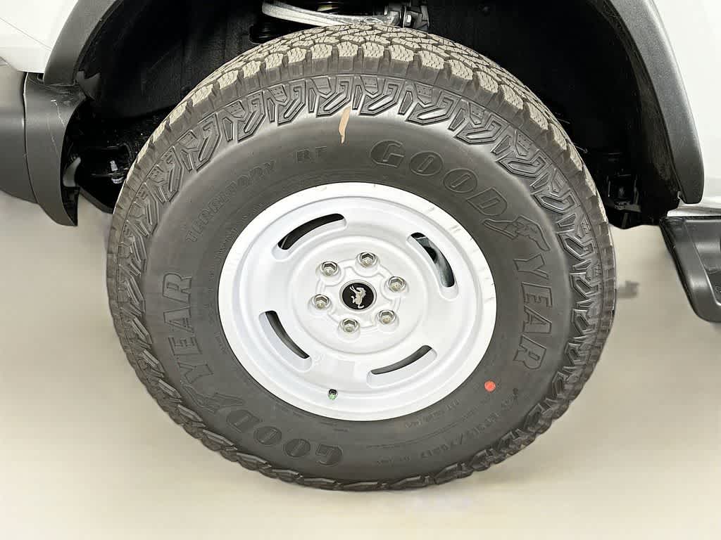 Thumbnail: 2026 Ford Bronco - 7