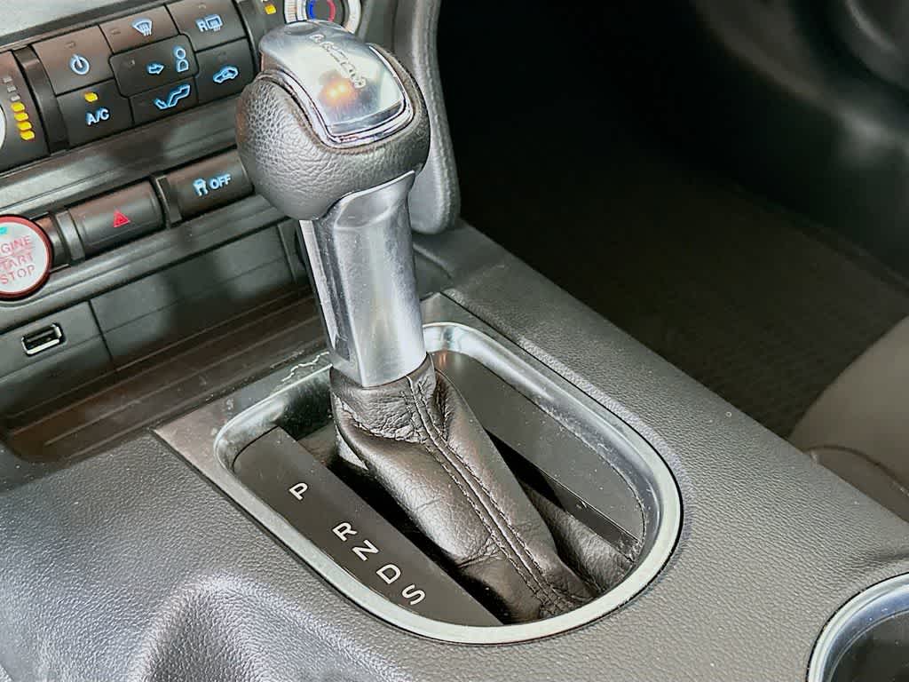 Thumbnail: 2022 Ford Mustang - 18