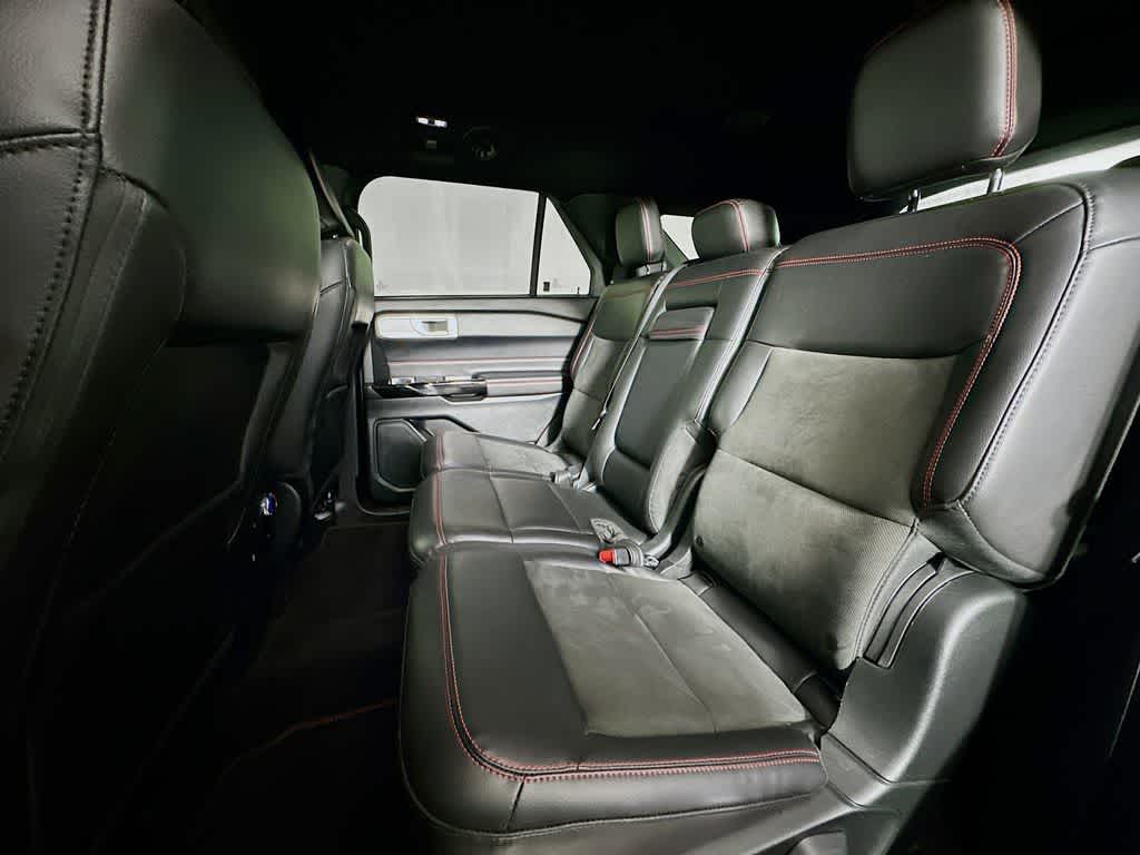 Thumbnail: 2022 Ford Explorer - 14