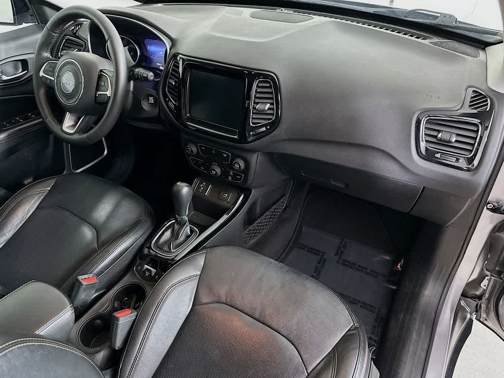 Thumbnail: 2020 Jeep Compass - 32