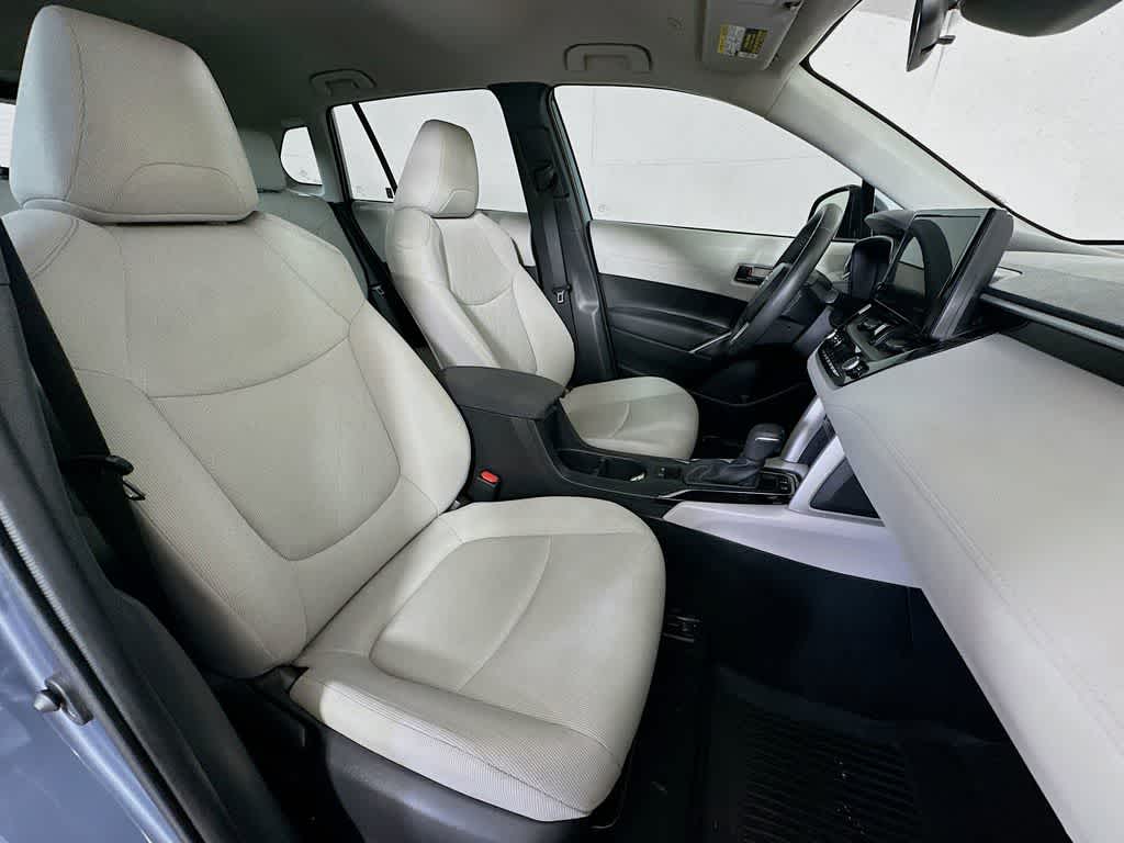 Thumbnail: 2023 Toyota Corolla Cross - 15