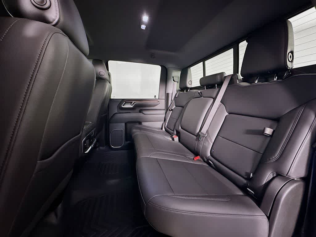 Thumbnail: 2024 GMC Sierra 2500 - 14