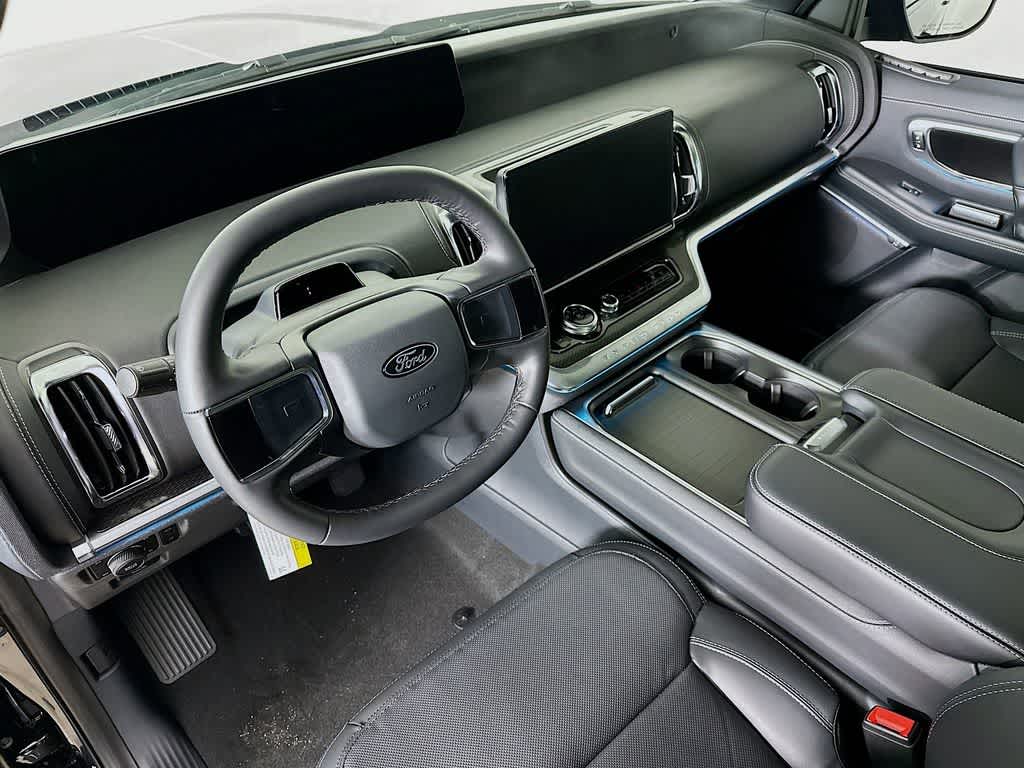 Thumbnail: 2026 Ford Expedition - 2
