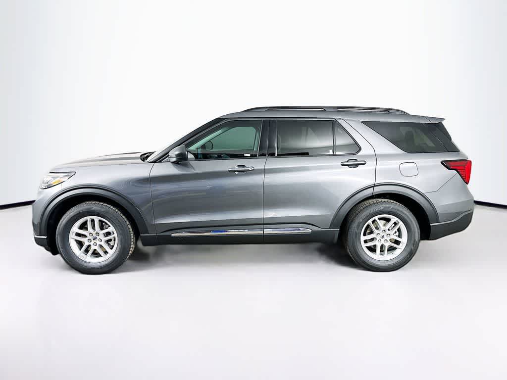 Thumbnail: 2025 Ford Explorer - 3