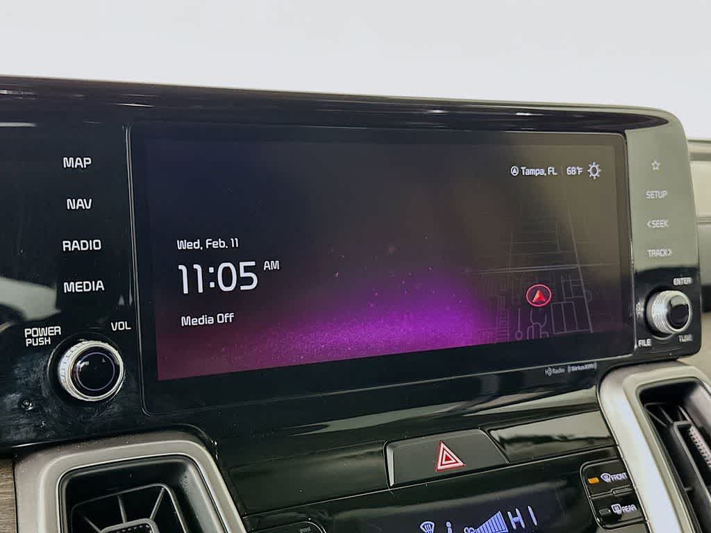 Thumbnail: 2023 Kia Sorento - 17