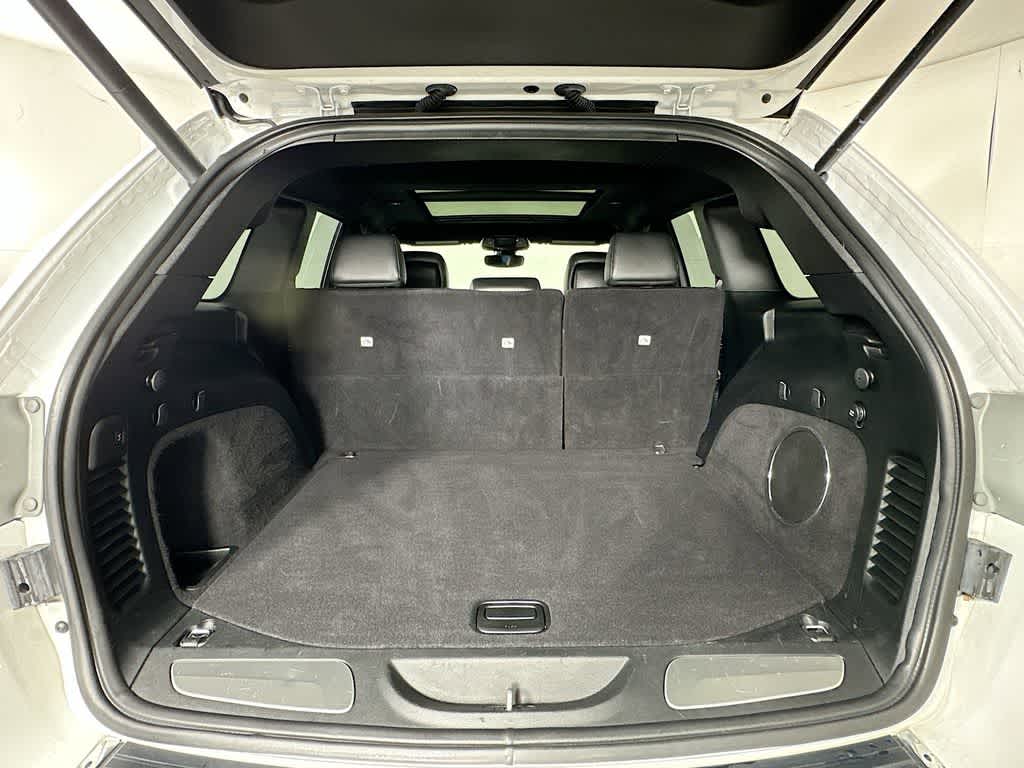 Thumbnail: 2019 Jeep Grand Cherokee - 20