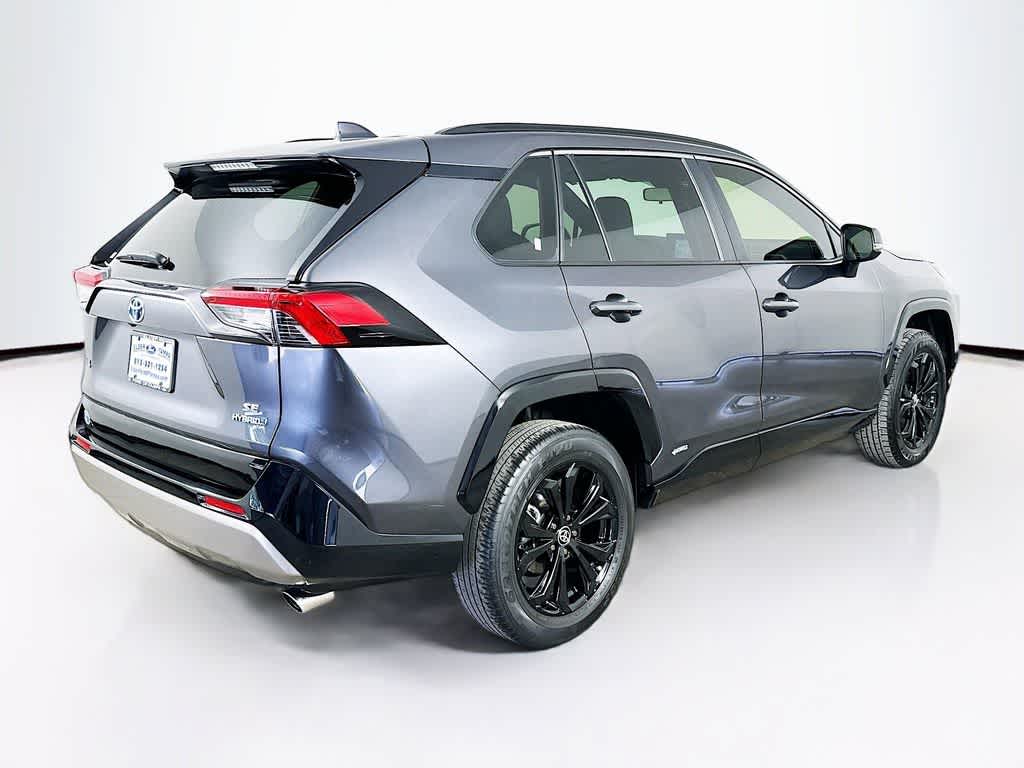 Thumbnail: 2022 Toyota RAV4 - 25