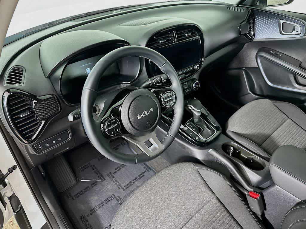 Thumbnail: 2025 Kia Soul - 2