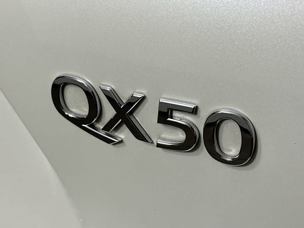 Thumbnail: 2019 INFINITI QX50 - 7