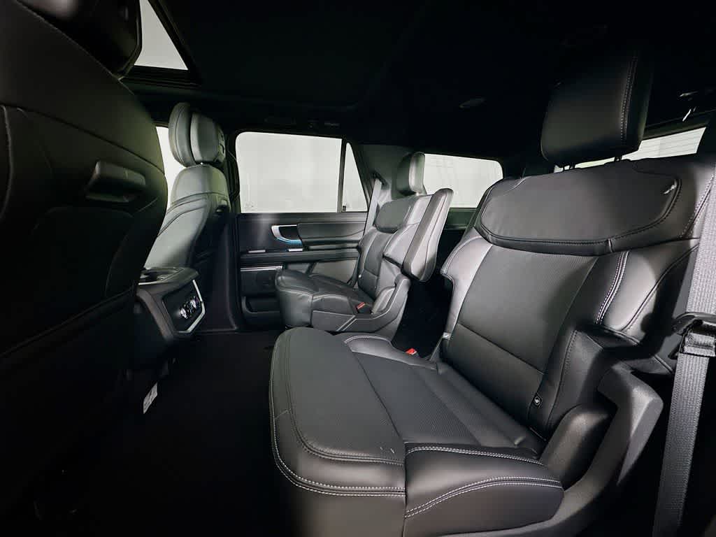 Thumbnail: 2026 Ford Expedition - 14