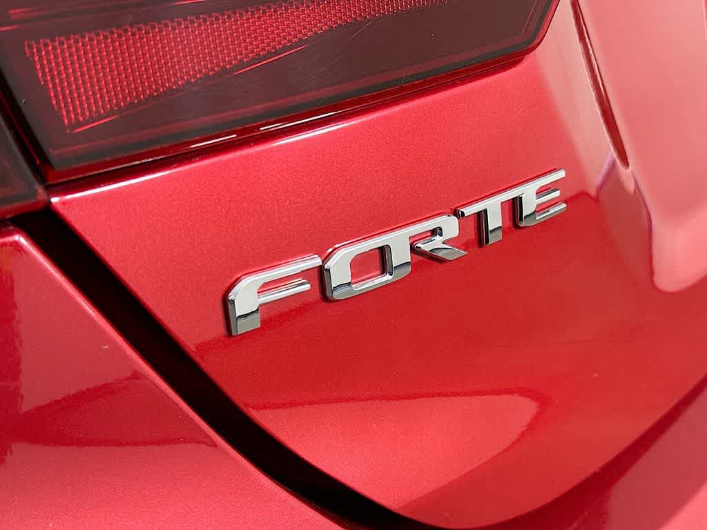 Thumbnail: 2019 Kia Forte - 7