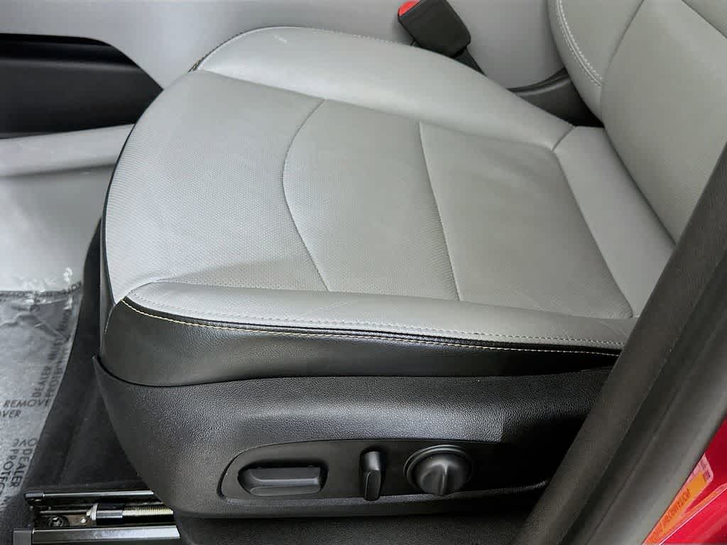 Thumbnail: 2020 GMC Terrain - 30