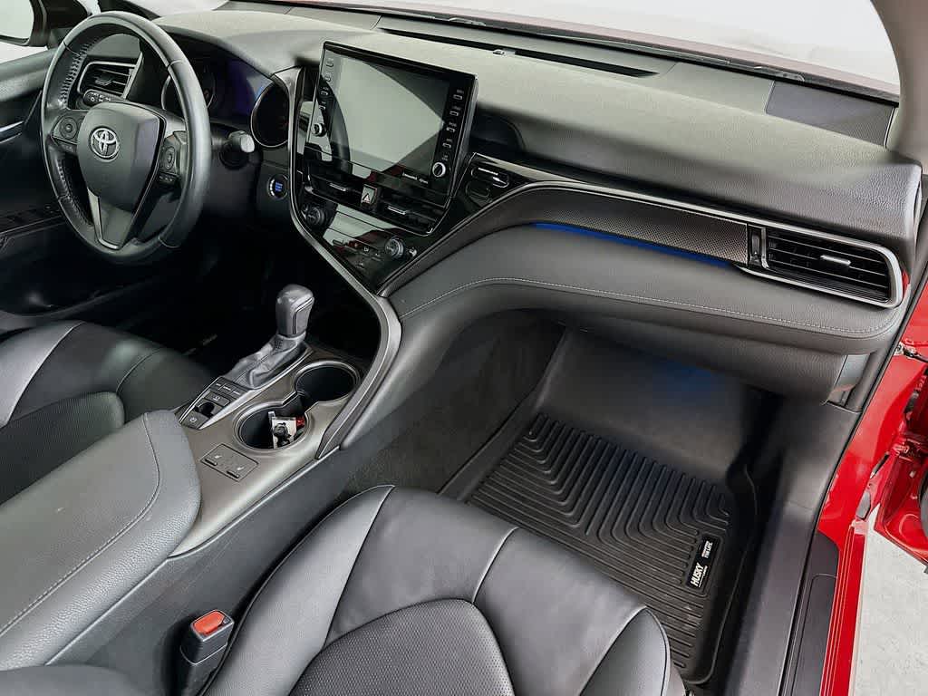 Thumbnail: 2021 Toyota Camry - 33