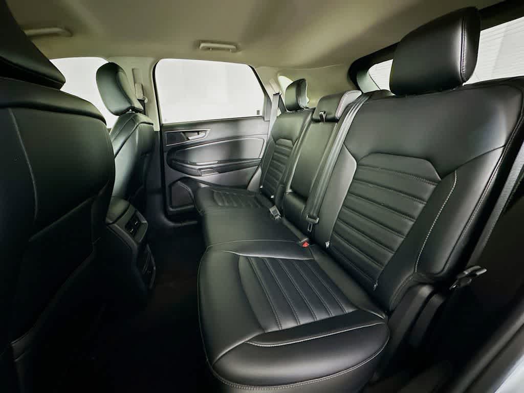 Thumbnail: 2024 Ford Edge - 14