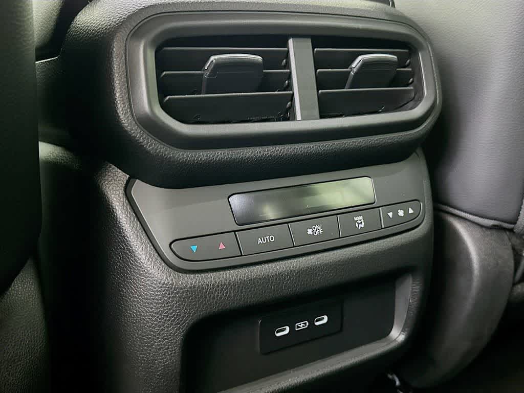 Thumbnail: 2025 Honda Pilot - 13