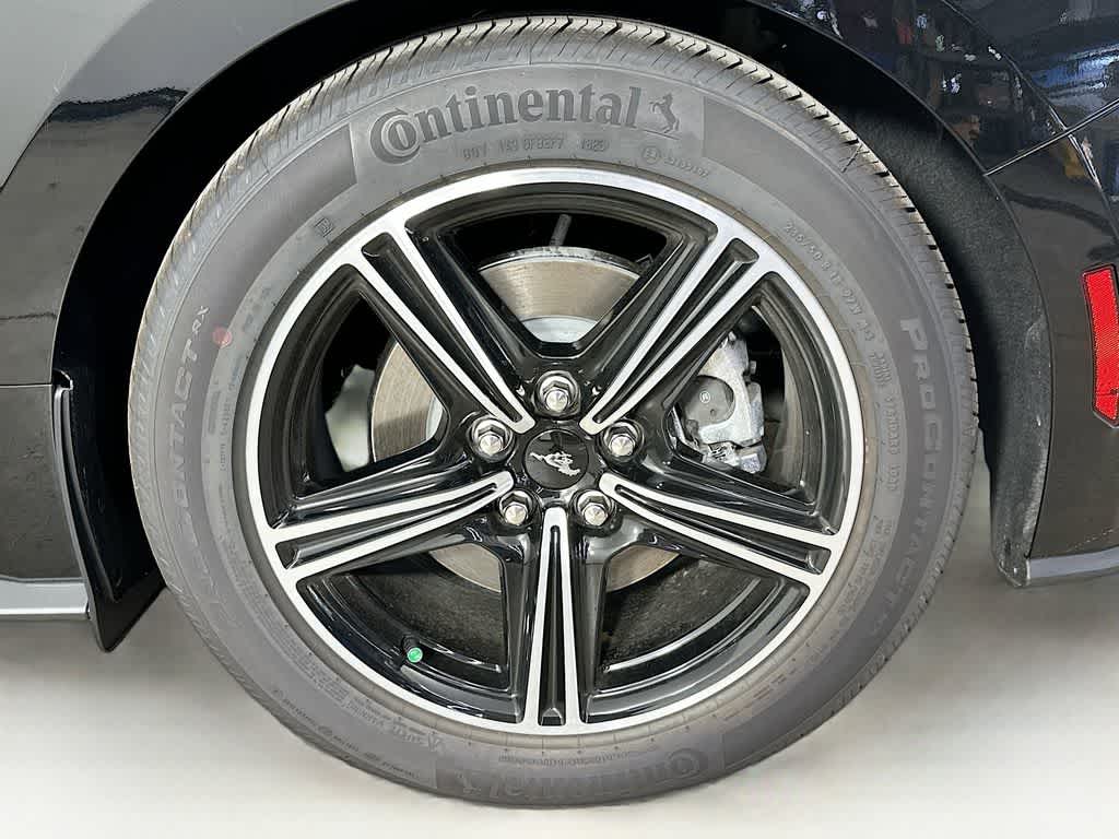 Thumbnail: 2025 Ford Mustang - 7