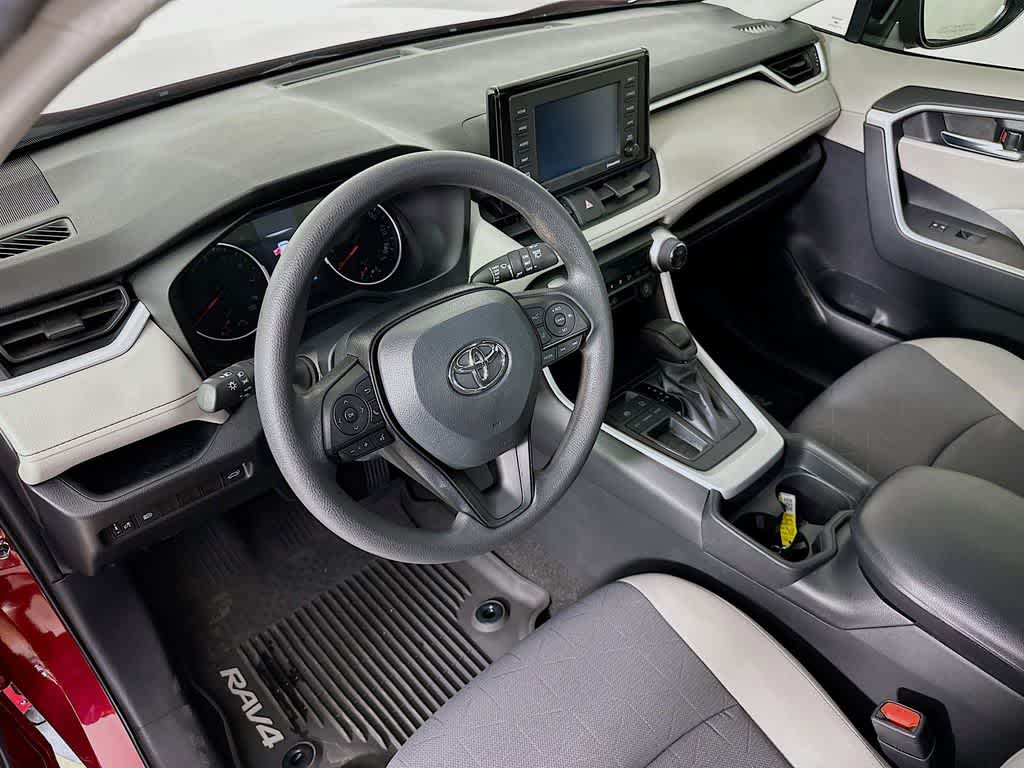 Thumbnail: 2020 Toyota RAV4 - 2