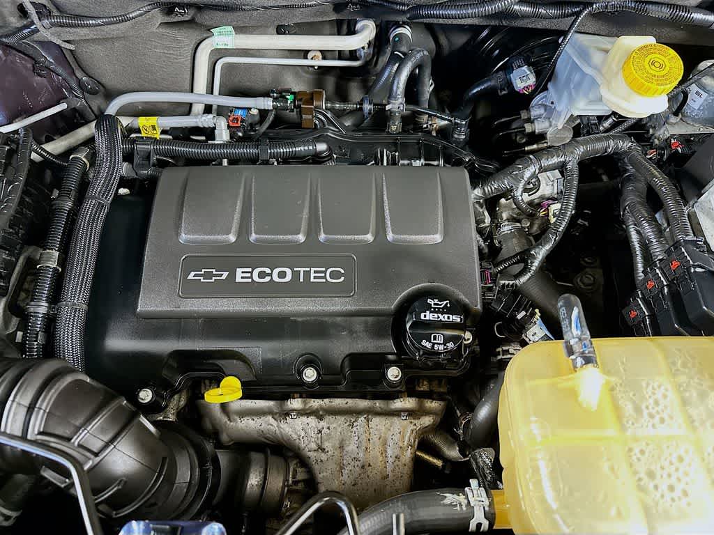 Thumbnail: 2018 Chevrolet Trax - 9