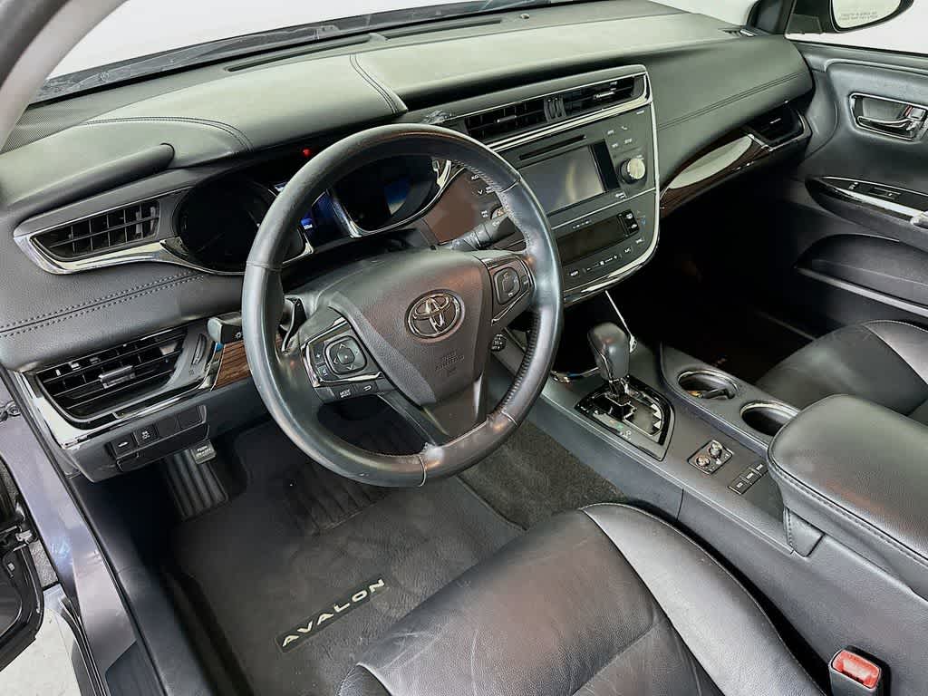 Thumbnail: 2014 Toyota Avalon - 2