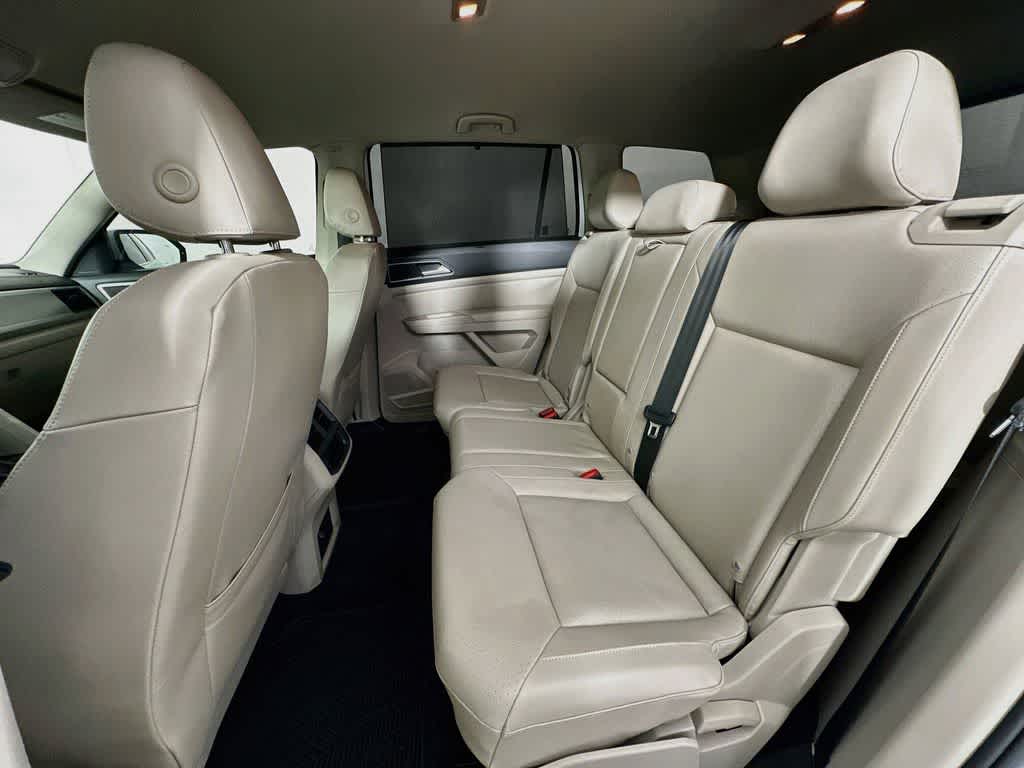 Thumbnail: 2018 Volkswagen Atlas - 14