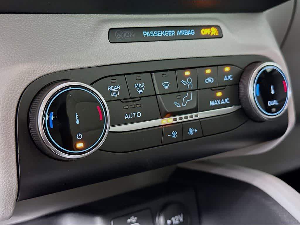 Thumbnail: 2025 Ford Escape - 18