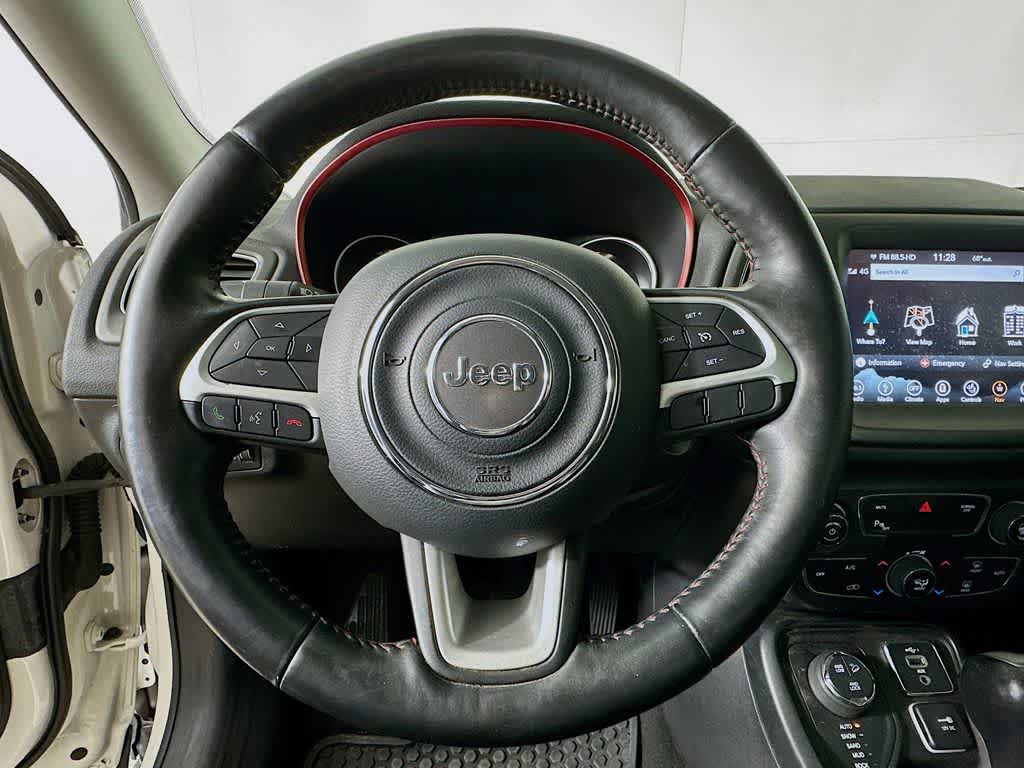 Thumbnail: 2019 Jeep Compass - 16