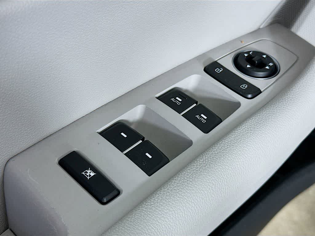 Thumbnail: 2016 Hyundai Sonata - 29