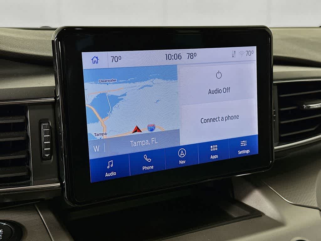 Thumbnail: 2022 Ford Explorer - 17